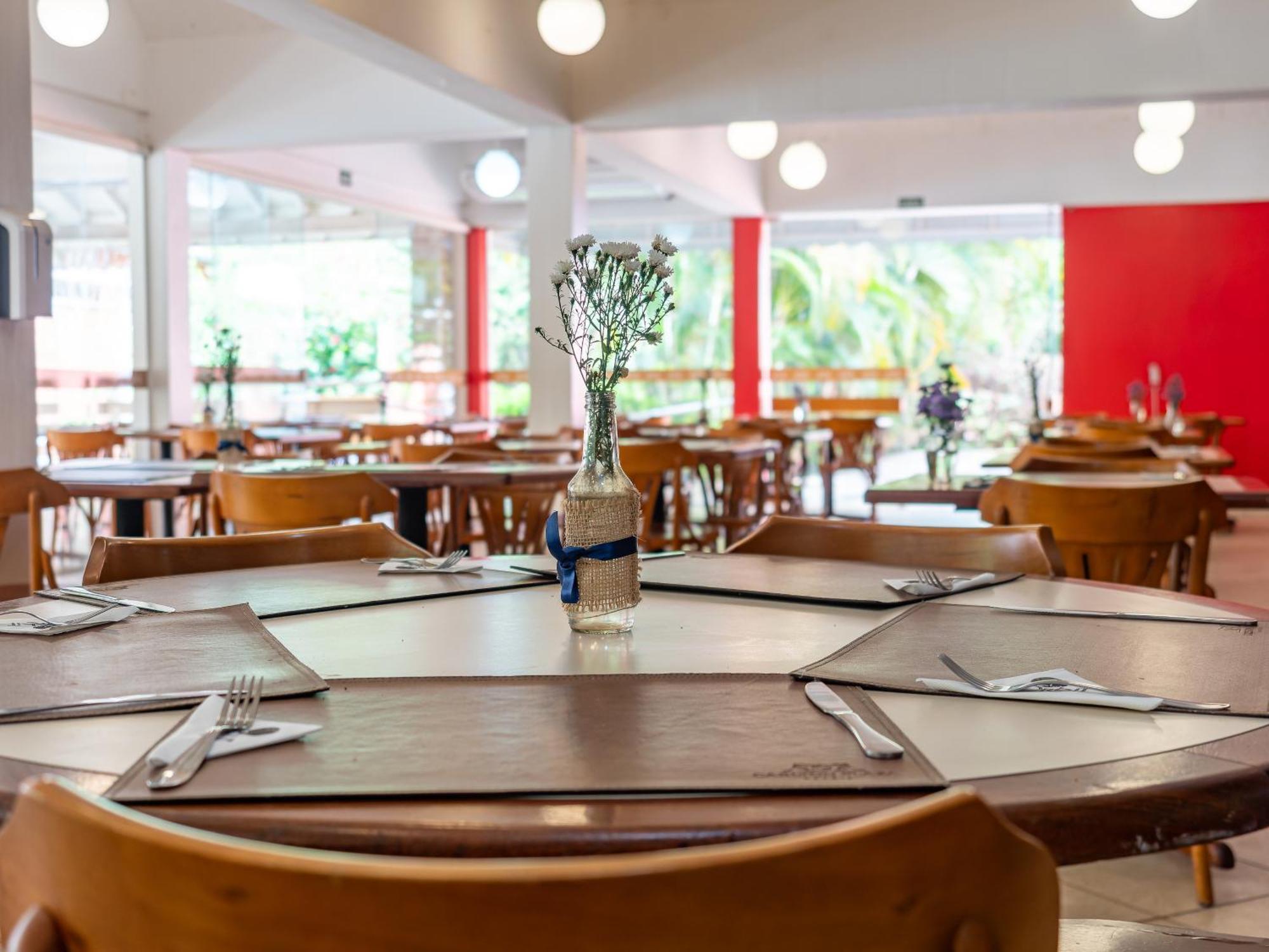 Carlton Suites Limeira Kültér fotó
