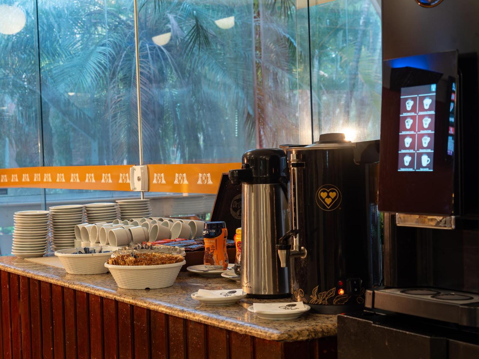 Carlton Suites Limeira Kültér fotó